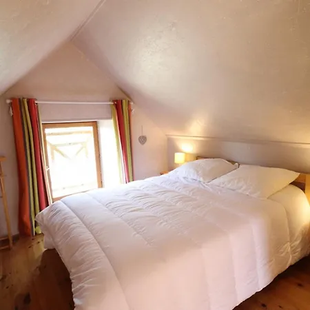 Ancien Four A Pain Renove Avec Jardin Et Cheminee - Fr-1-742-607 Condat (Cantal)